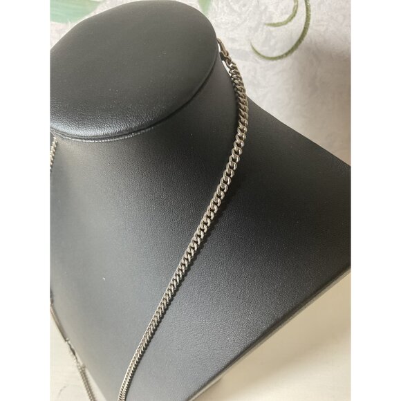 Silver Tone Long Necklace With Oval Links & Lobster Clasp - Picture 2 of 3